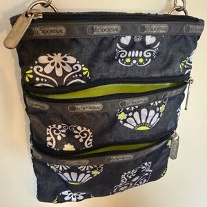 Rare Lesportsac Grey With White Skulls Print Adjustable Strap Bag